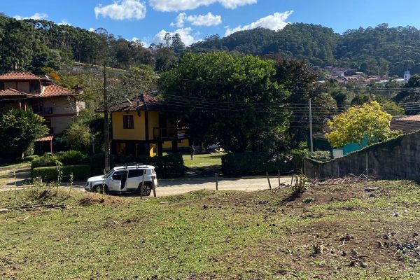 Lote 250m² no centro