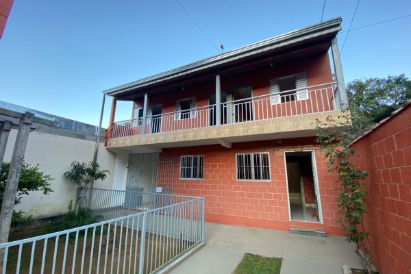 Excelente casa nos Costas