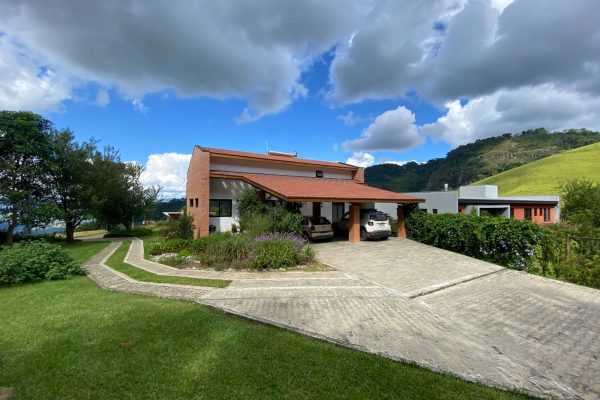 Casa no Mirante das Cerejeiras